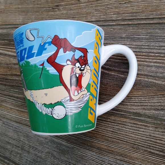 Warner Bros 2000 Tasmanian Devil Taz Golf & Fishing Grandpa Mug Coffee Cup - Picture 3 of 11
